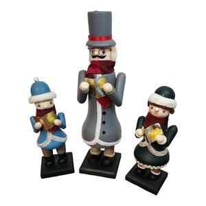 Hand-crafted Christmas Time Wooden Carolers Figurines‎ Holiday Decor Collectible